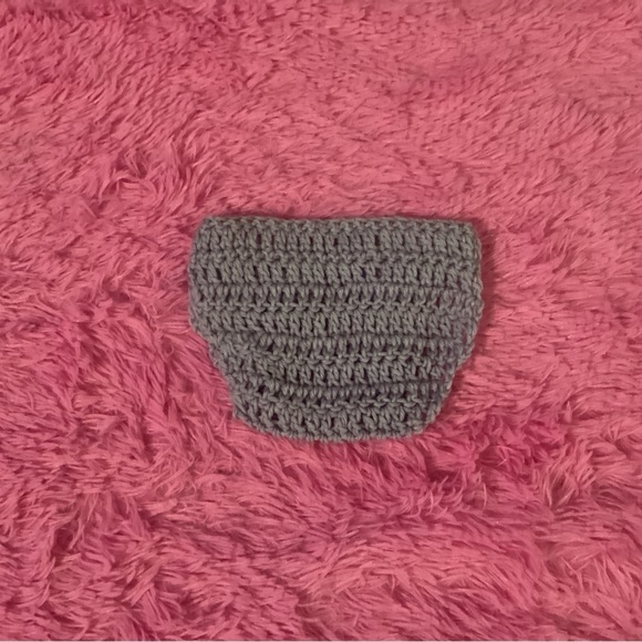 HANDCRAFTED, HAND CROCHETED DIAPER COVER, LAVENDER WITH WOODEN BUTTONS, NB-3M - Picture 3 of 3